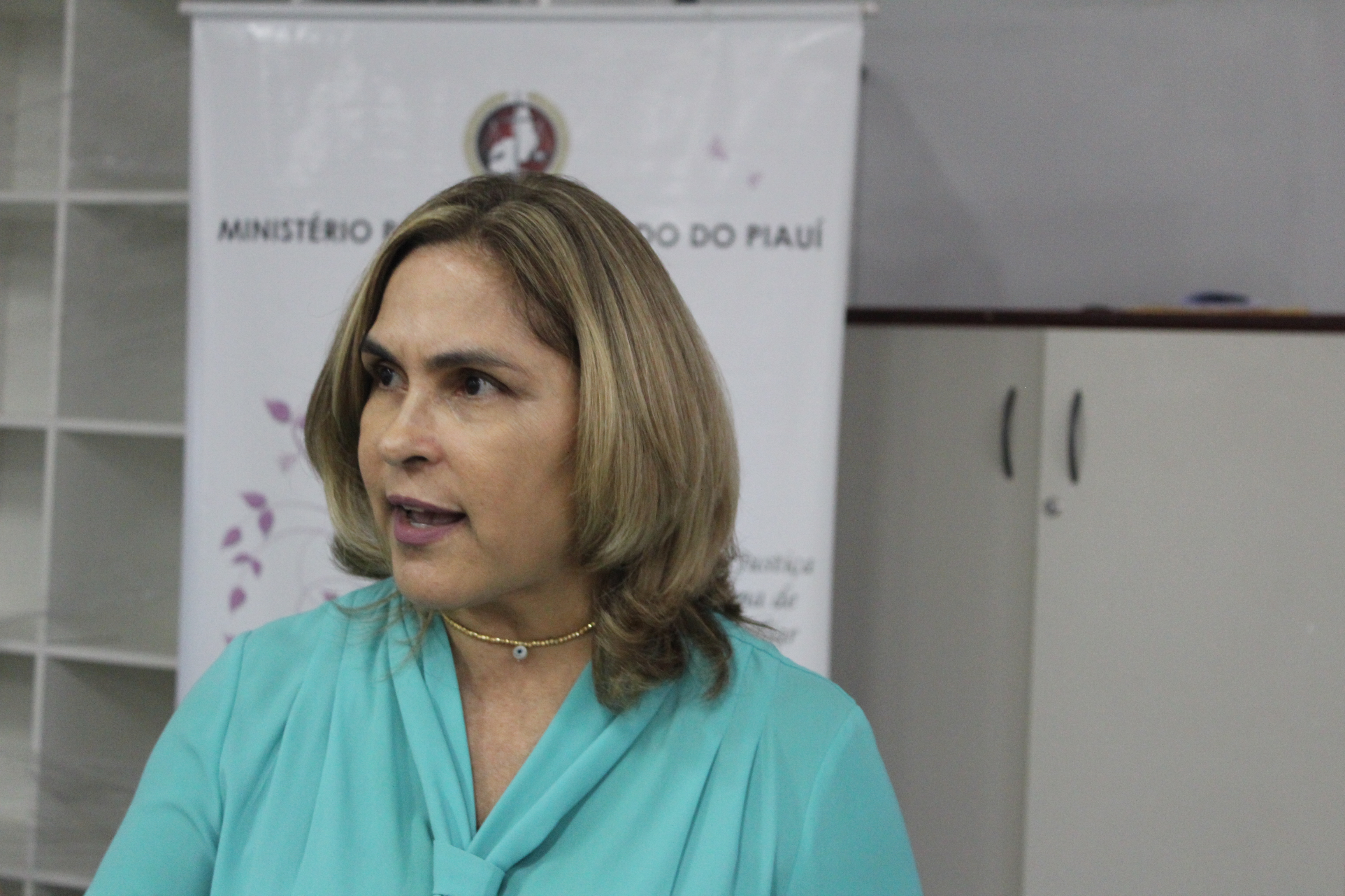 Promotora de Justiça do Nupevid/MP-PI Amparo Sousa Paz